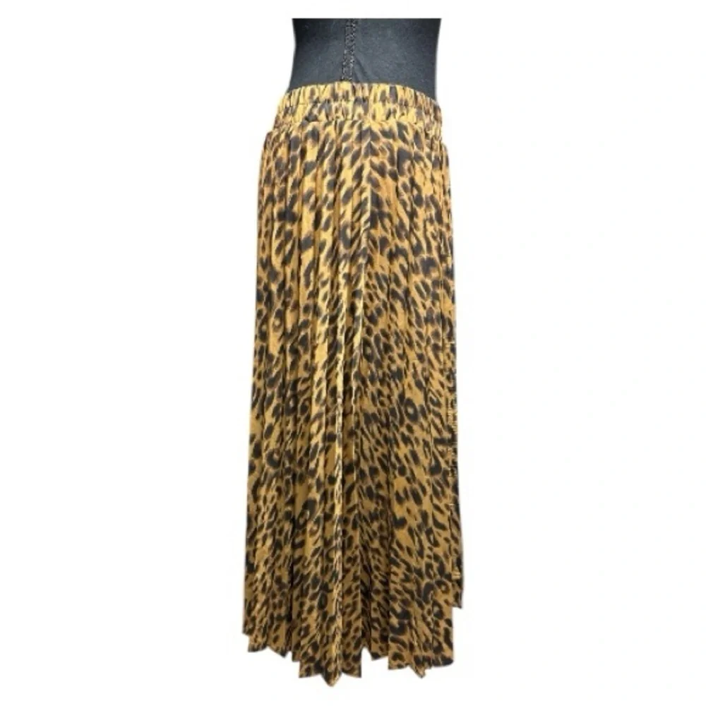 NWT Peated Leopard Print Skirt Midi Skirt Size Medium